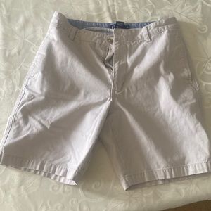 Size 32 Khaki shorts Chaps